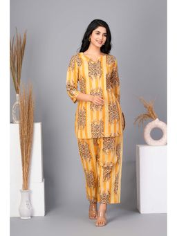 KAFTANIZE - Yellow Printed Cotton Kurti with Pant (Set of 2)