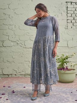 Naaz By Noor - Jamun Ki Tokri Neeli Si Sleti Kurta Set - (Set of 2)