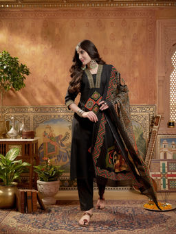 Stylum - Black Solid Cotton A-Line Kurta With Pant & Dupatta