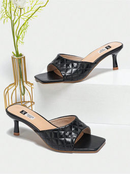 IRUSSH - Women Glossy Charm Square-Toe Heels Black