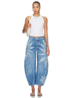 Free People - Good Luck Women's Printed Barrel Jeans Blue