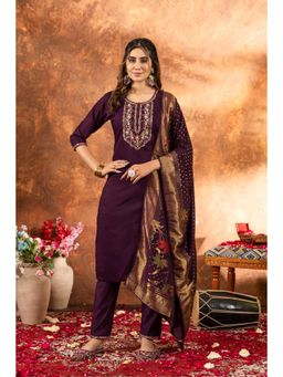 Ekta Textiles - Women Wine Viscose Round Neck Kurta with Pant and Dupatta