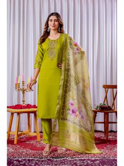 Ekta Textiles - Women Green Viscose Round Neck Kurta with Pant and Dupatta