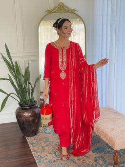 Ekta Textiles - Women Red Chanderi Silk Round Neck Kurta with Pant and Dupatta