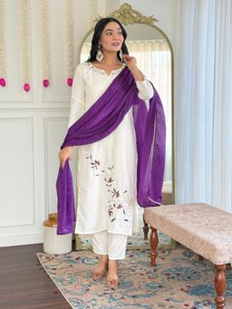 Ekta Textiles - Women Off White Viscose Rayon Round Neck Kurta with Pant and Dupatta