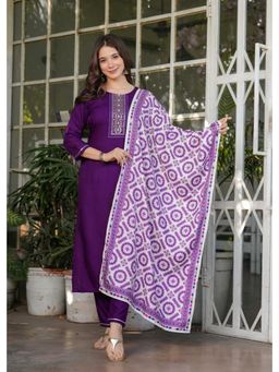 Ekta Textiles - Women Purple Rayon Round Neck Kurta with Pant and Dupatta