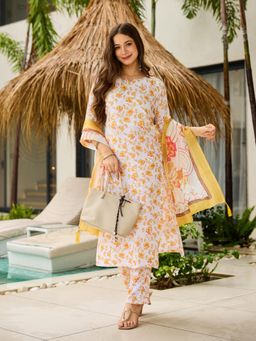 Ekta Textiles - Women Yellow Silk Blend Round Neck Kurta with Pant and Dupatta