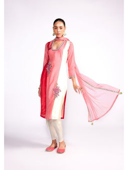 ISHA GUPTA TAYAL - Pink Flamingo Block Kurta and Pant with Dupatta