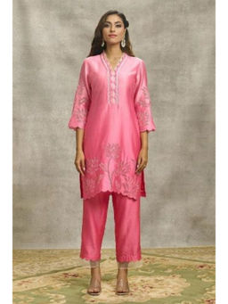 SURABHI ARYA - Pink Chanderi Embroidered Kurta With Pant Co-ords