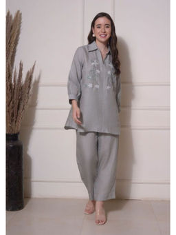 SURABHI ARYA - Grey Linen Embroidered Kurta With Pant Co-ords