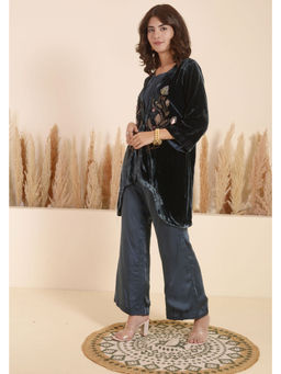 SURABHI ARYA - Teal Velvet Embroidered Kurta With Pant Co-ords