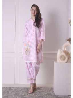 SURABHI ARYA - Pink Cotton Embroidered Kurta With Pant Co-ords