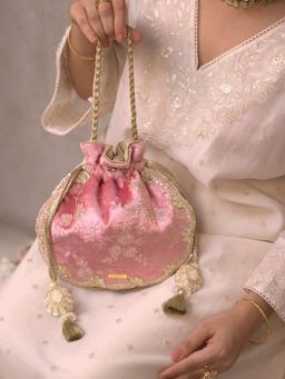 AMYRA - Pink Suki Velvet Scallop Embroidered Potli Bag