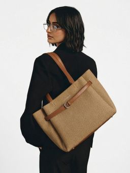 Everpret - Beige Laptop Compartment Juliette Spacious Tote Bag