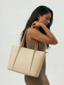 Everpret - Beige Laptop Compartment Camille Minimal Tote Bag