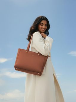 Everpret - Brown Trolley Sleeve and Pockets Work Tote Laptop Bag