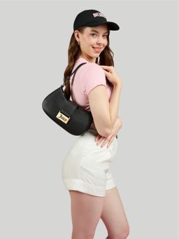 Juicy Couture - Womens L'aura Trove Black Baguette Handbag