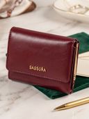 Maroon color option, Currently selected