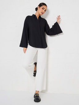 Styli Elevate - Oversized Drop Shoulder Crepe Longline Shirt