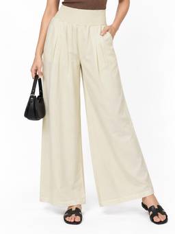 Tikhi Imli - Relaxed Fit Off White Pure Cotton Smocking Pant