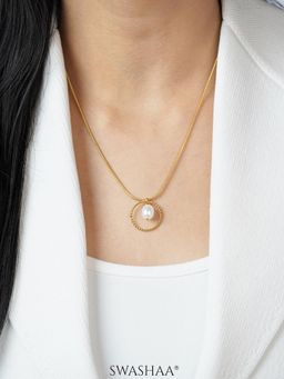 SWASHAA - White Pearl Necklace