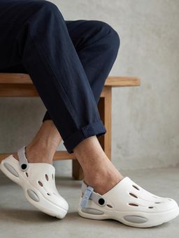 Carlton London - Mens Lightweight Sport Clogs White