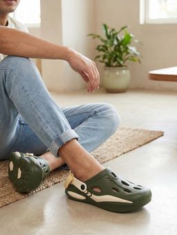 Carlton London - Mens Lightweight Sport Clogs Olive