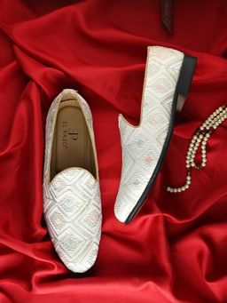 EL PASO - Lightweight Premium Summer Trendy Ethnic Juttis For Men Off White