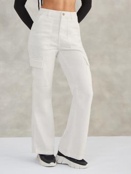DOLCE CRUDO - Women White Wide Leg Regular Cargo Pockets Stretchable Jeans
