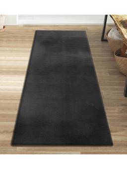 OBSESSIONS - Solid Rabit Fur Bedside Runner - Black