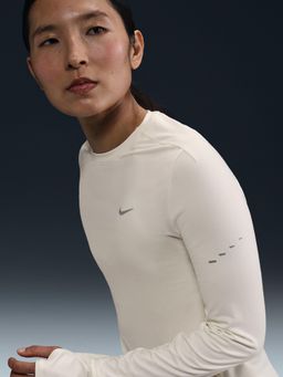 Nike - Swift Women's Dri-FIT UV Long-Sleeve Crew-Neck Running Top