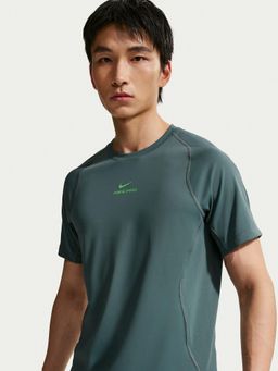 Nike - Pro Training Men's Dri-FIT Short-Sleeve Top