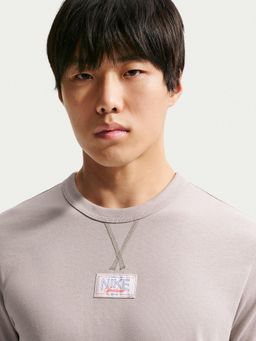 Nike - Sportswear Premium Essentials T-Shirt