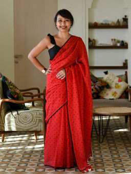 Suta - Red Pure Cotton Polka Dots Printed Saree