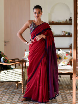 Suta - Maroon Cotton Blend Solid Saree