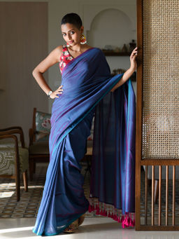 Suta - Blue Cotton Blend Solid Saree