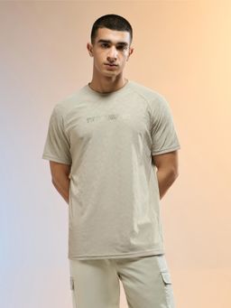 Technosport - Men Beige Jacquard Slim Fit Round Neck Sports T-Shirt
