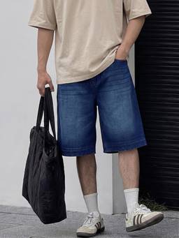 The Indian Garage Co - Men Blue Wide Leg Solid Scoop Pocket Mid-Rise Shorts