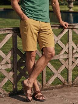 The Indian Garage Co - Men Beige Slim Fit Solid Round Pocket Mid-Rise Shorts