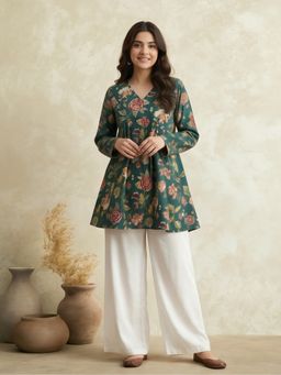 Jaipur Kurti - Women Printed V-Neck Fancy Green Kurti