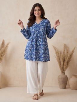 Jaipur Kurti - Women Printed V-Neck Fancy Blue Kurti