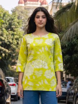 KAFTANIZE - Floral Printed Short Green Kurti