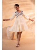 Off White color option, Sold out, Currently selected