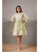 Green color option, Sold out, Currently selected