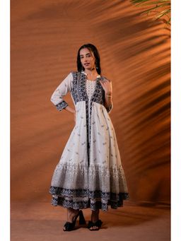 Juniper - Ivory Noir White Heritage Flare Dress