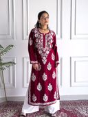 Maroon color option, Currently selected