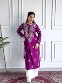 Purple color option, Currently selected