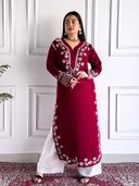 Maroon color option, Currently selected