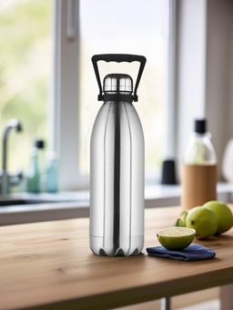 The Better Home - 2L Milo SS Bottle-Silver
