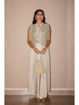 Twenty Nine - Tassel Overlay